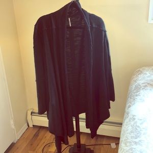 Free people long cardigan sz medium, worn once!